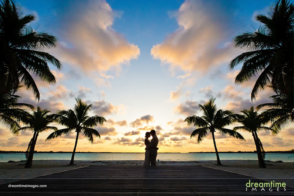 abaco-bahamas-wedding-photography-rg-37.jpg trash dress bahamas