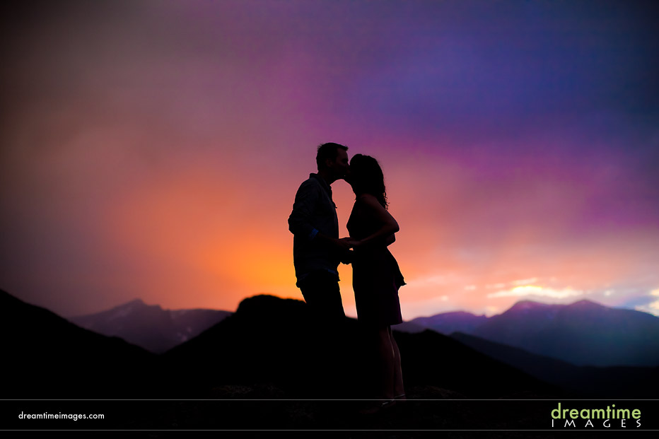 colorado sunset engagement