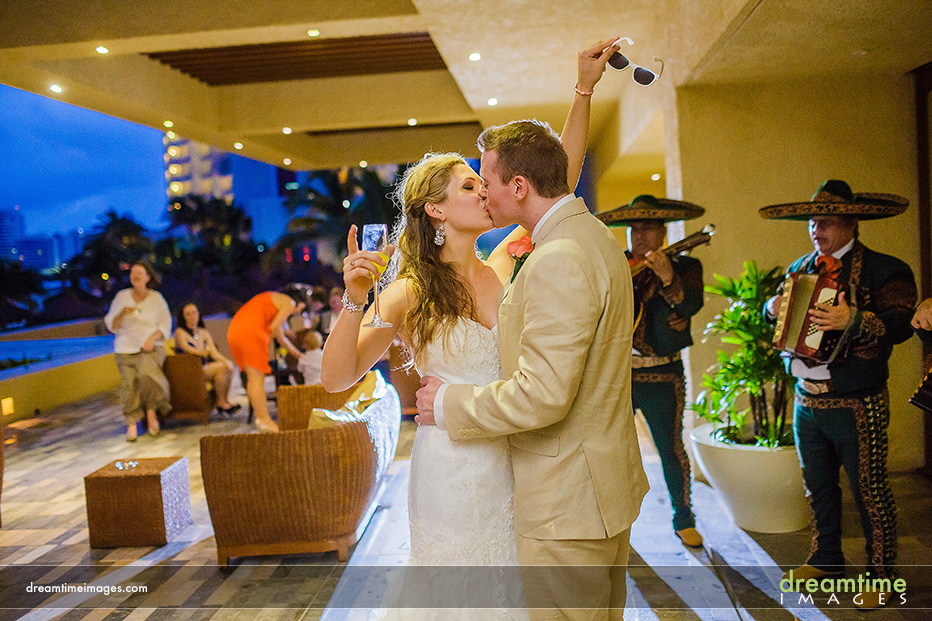 mariachi band cancun wedding